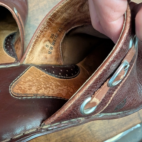 Born Women's Dark Brown Leather Slip-On Clogs Size 8 - Picture 9 of 10